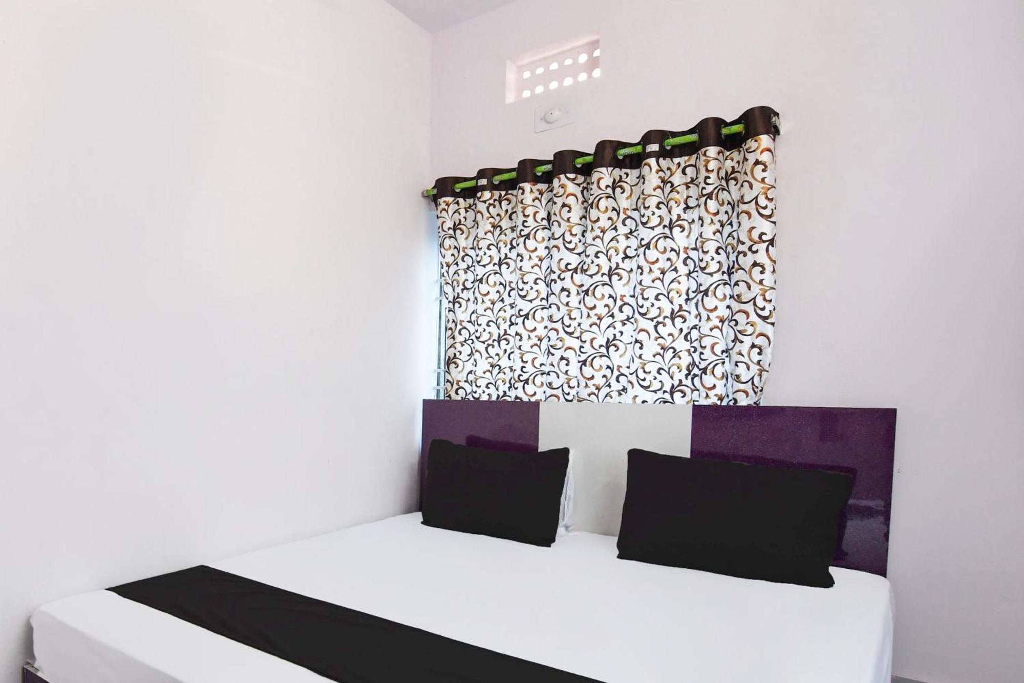 Hotel O Silk City Palace Brahmapur Exterior photo