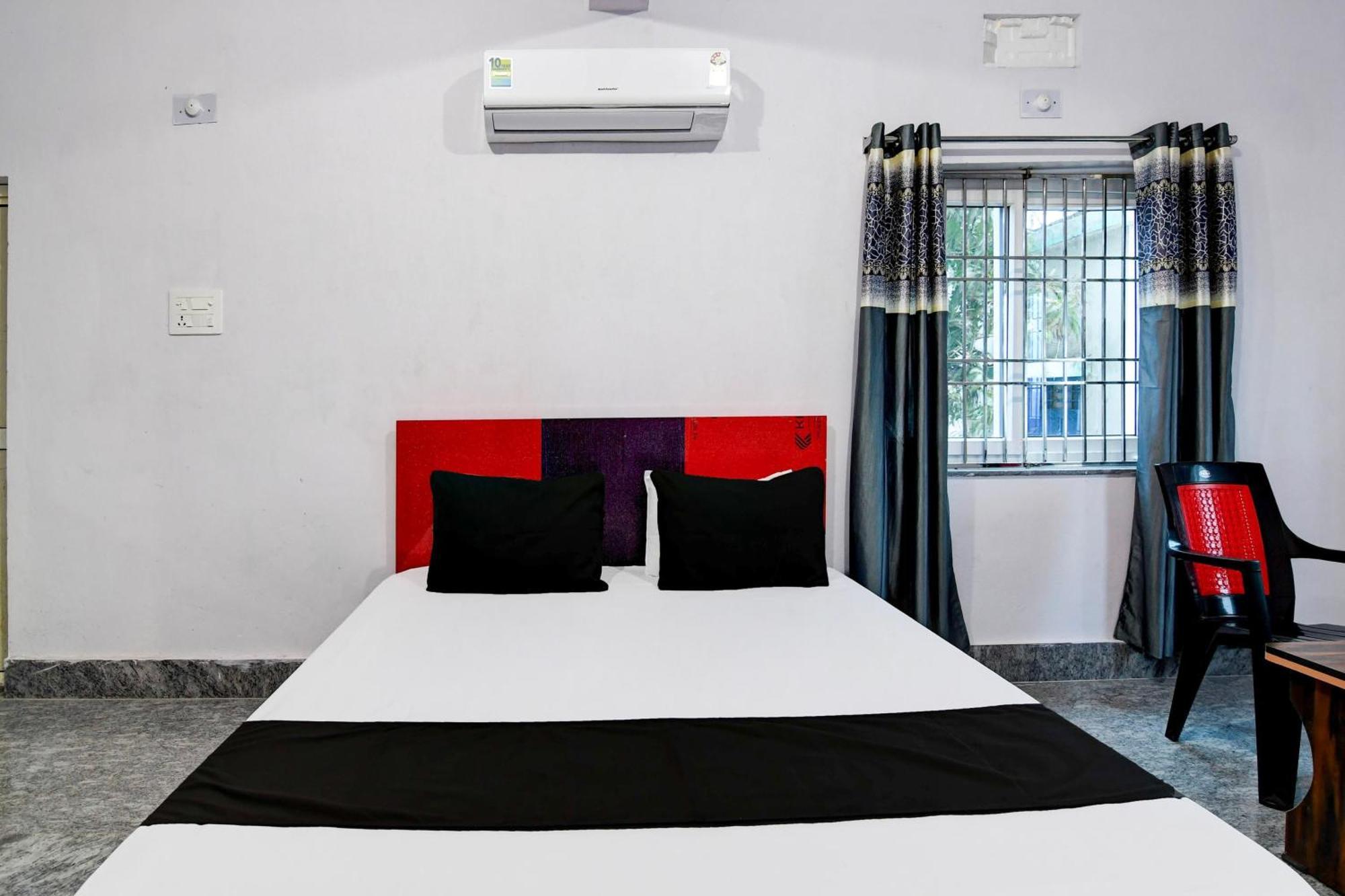 Hotel O Silk City Palace Brahmapur Exterior photo